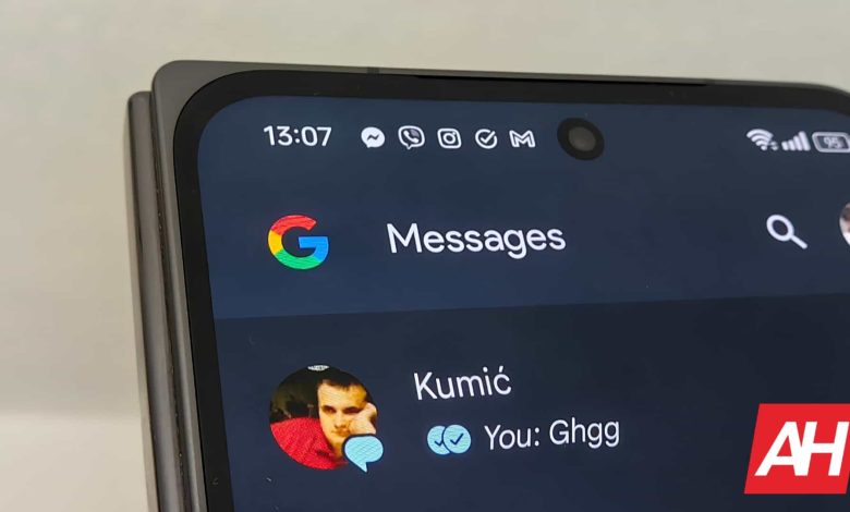 Featured image for Google Messages will bring back the single-line text field